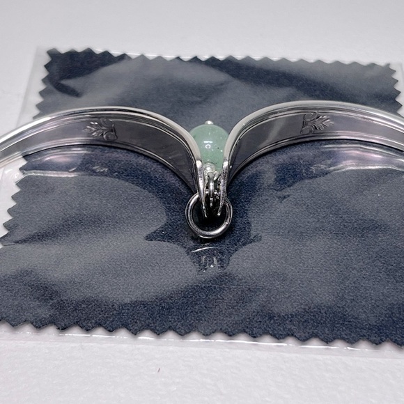 Handmade Bracelet Upcycled Vintage Silverplate Flatware Magnetic, Jade bead - Picture 10 of 13